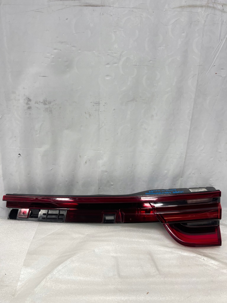 фото №1, Лампа led w крышка багажника правый задняя porsche panamera ii 971 16-