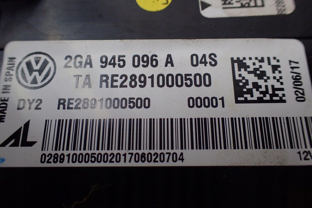 фото №4, ^^ vw t-roc лампа задняя правая led 2ga945096a