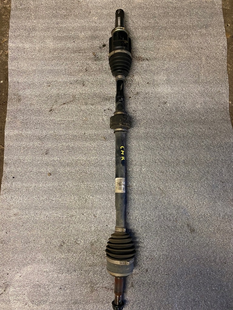 фото №1, Toyota chr c-hr приводной вал правая