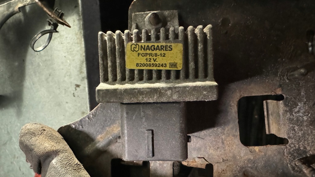 фото №5, Renault master iii movano b nv400 реле модуль свічка розжарювання 110678071