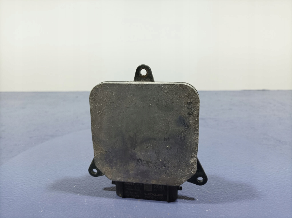 фото №1, Lexus nx i lift модуль преобразователь led 31800-72259 89907-78100