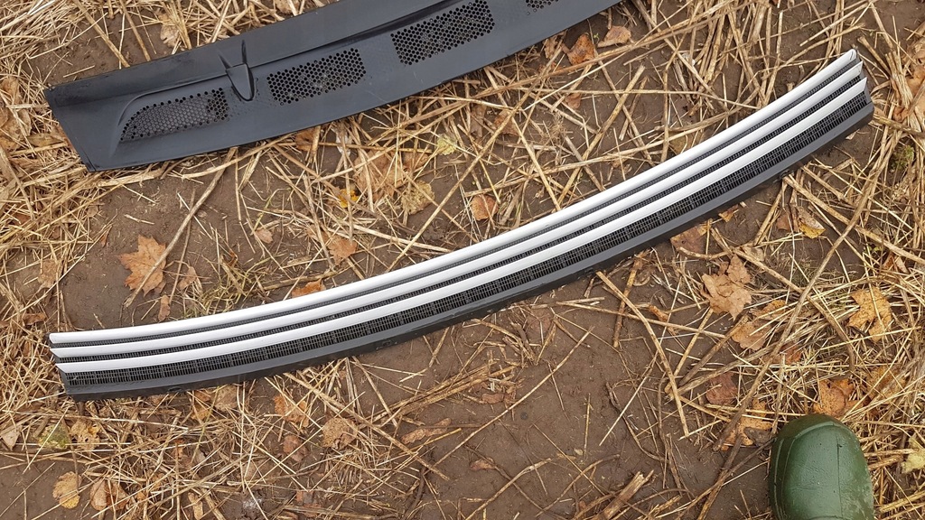 фото №1, Решётка решётка радиатора впуск воздуха капот mercedes w140