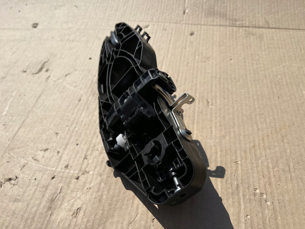 фото №10, Ford fiesta mk8 ручка двері лівий задня задня ліва оригінал eu