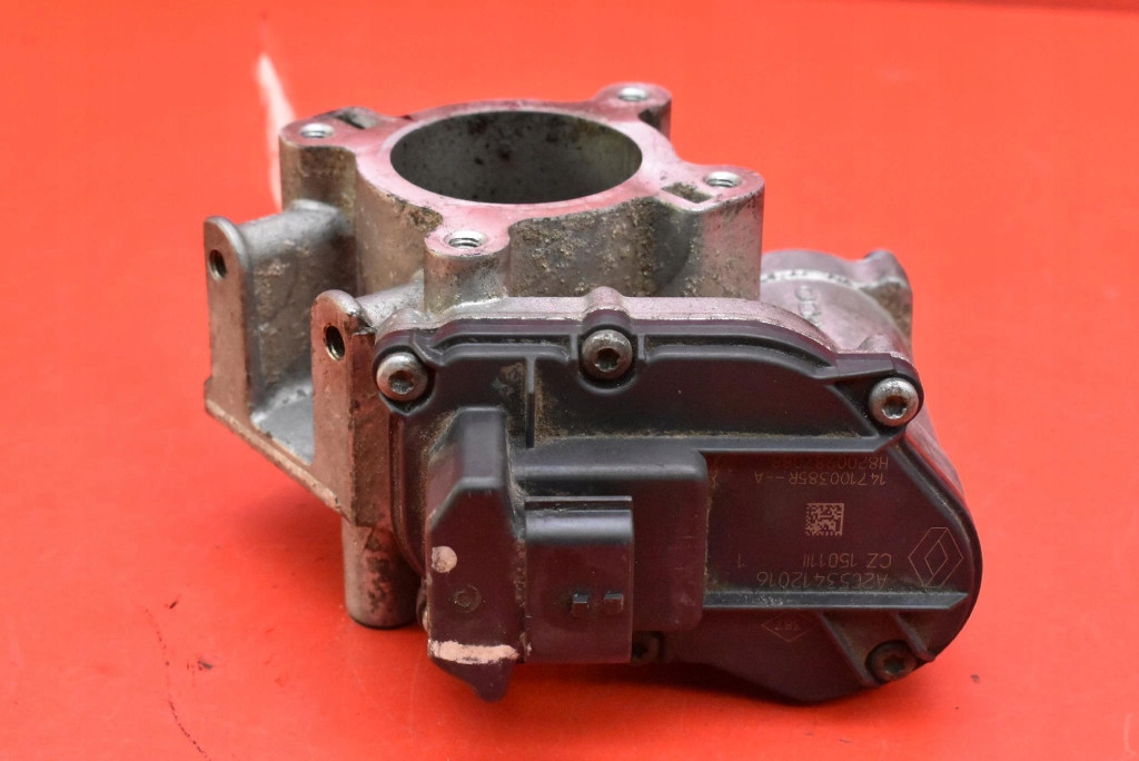 Клапан egr h8200987088 renault koleos 1 i 2.0 dci 150 km 11-13 в Украине