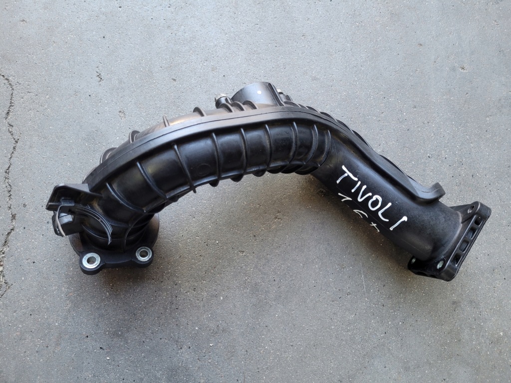 фото №1, Труба воздухозаборник a6731400104 ssangyong tivoli 1.6 d