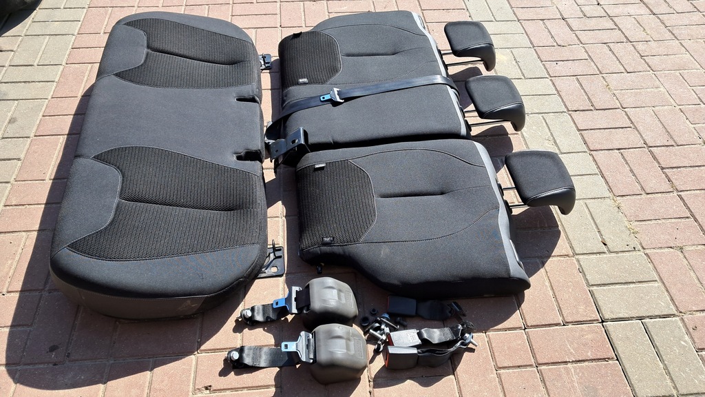 фото №15, Citroen ds3 заднє сидіння ремені задня