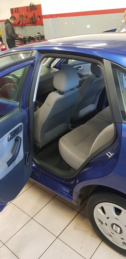 фото №9, Прокладка дверь задняя seat ibiza iii 3 версия 5 d 2002-2008