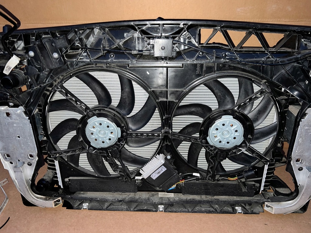 фото №9, Audi a6 a7 c7 4g 3,0 tfsi 333 km lift pas передний радиатор комплект 38km