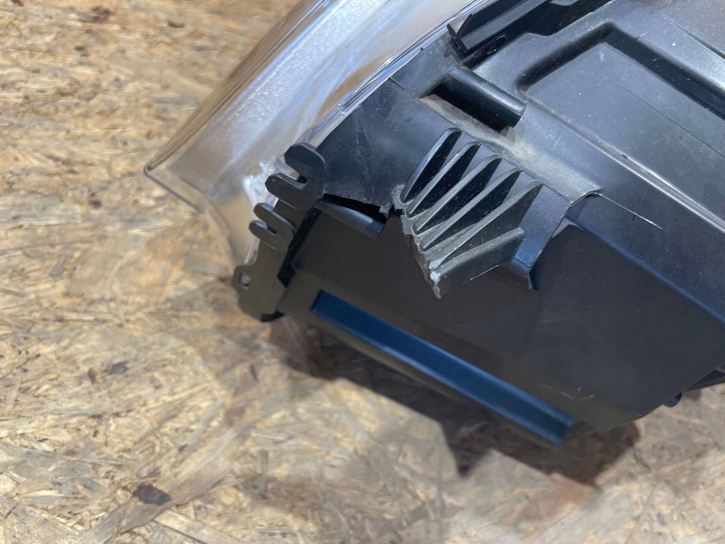 фото №8, Peugeot expert treveller iii 3 16- лампа правая перед передняя