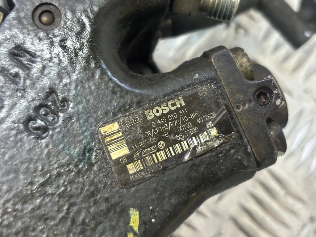 фото №7, Система впрыскной форсунки насос молдинг комплект alfa romeo mito 1.3 0445110351