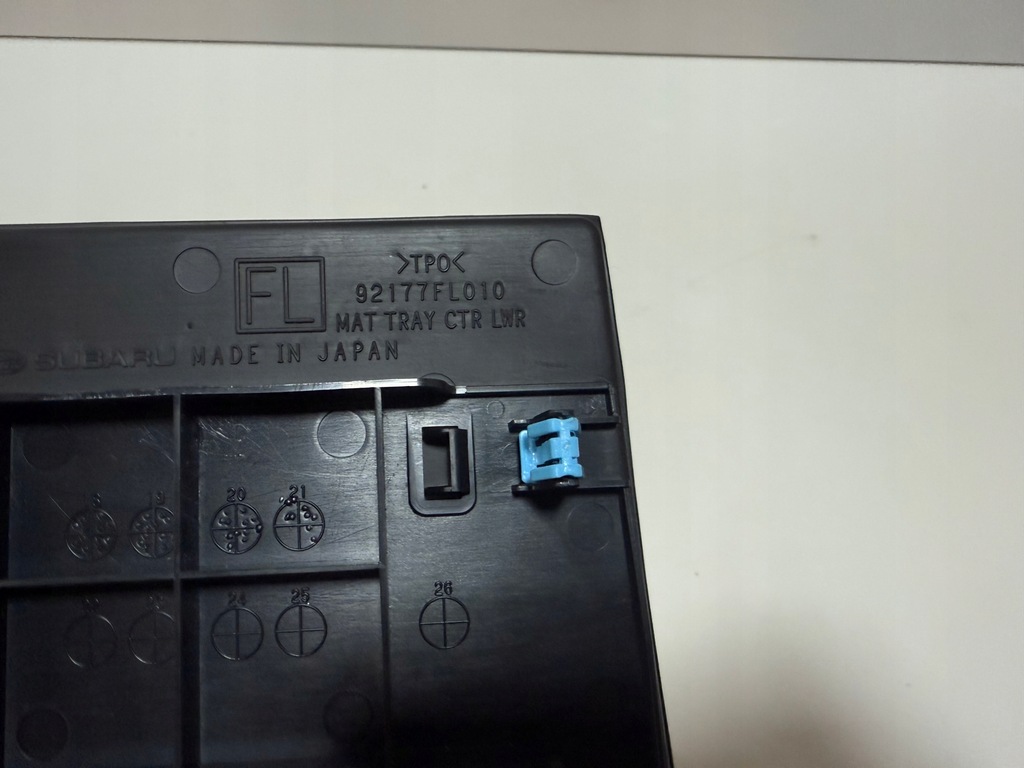 фото №9, Subaru xv ii crosstrek 17-24 usa накладка туннель среднего панель ручка