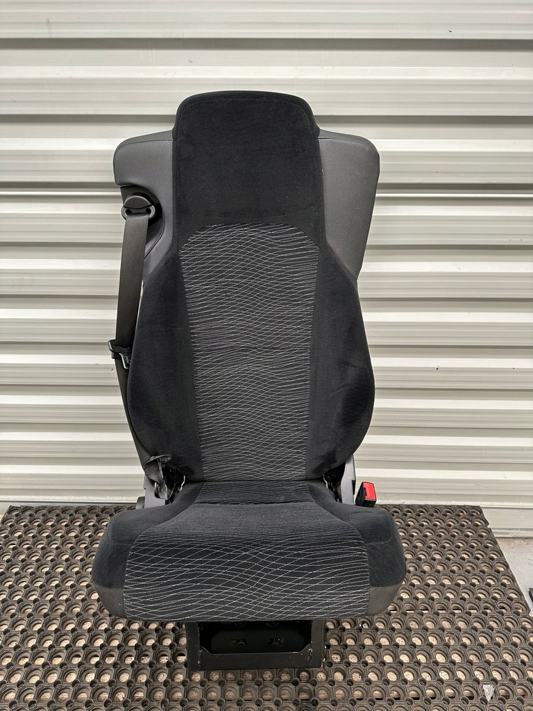 фото №1, Mercedes actros mp4 сиденье пассажира