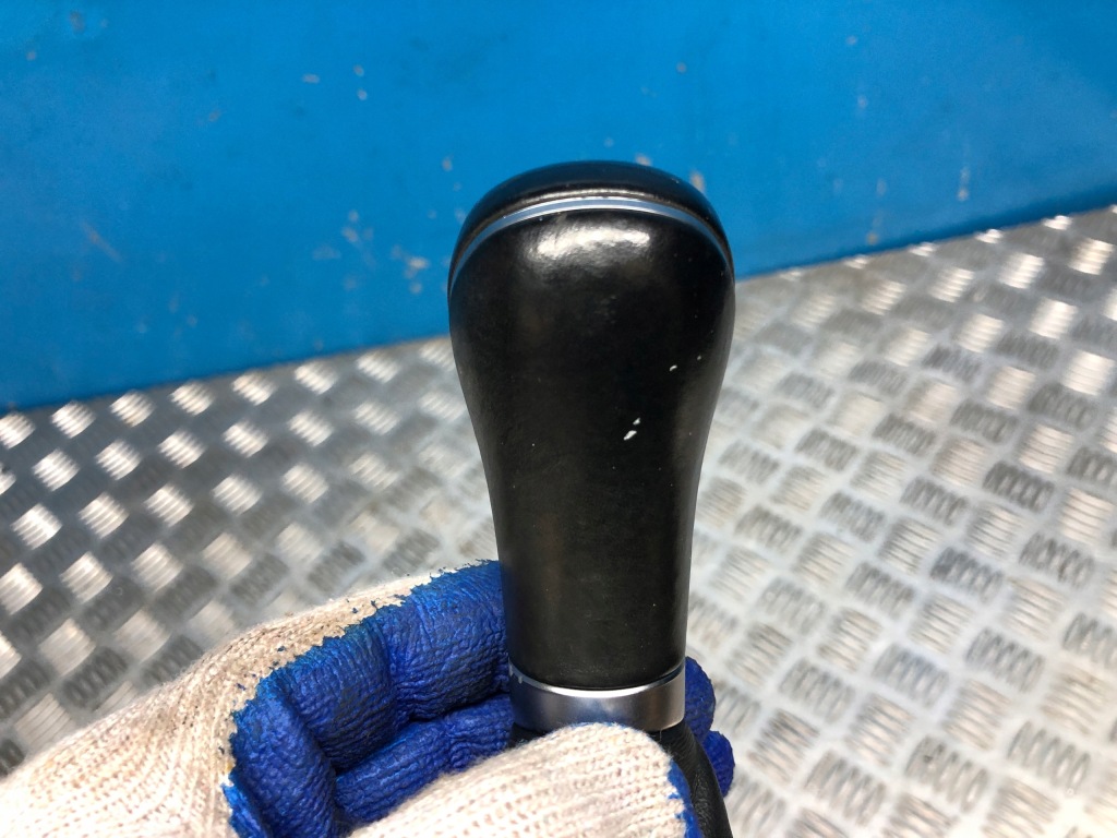 Купить Mercedes sl r230 чехол ручка переключения передач a2302675610