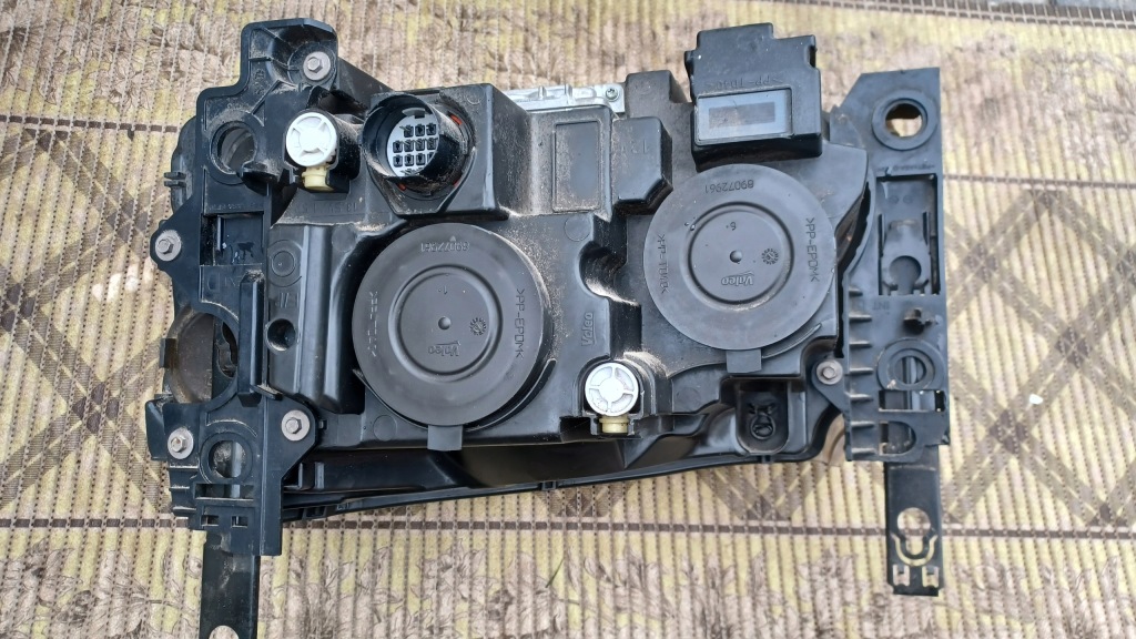 фото №3, Лампа передня p land rover оригінальний номер ah32-13w029-hd