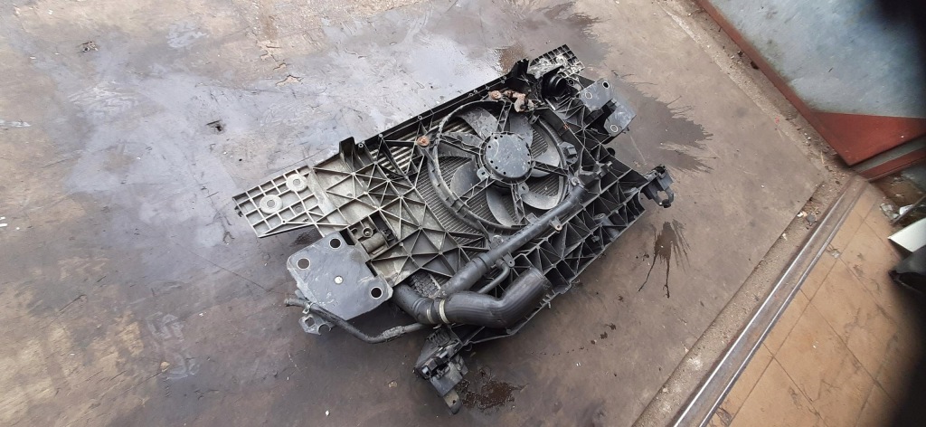 фото №10, Pas передній радіатор вентилятор 2.0 dci renault scenic iii 921100001r