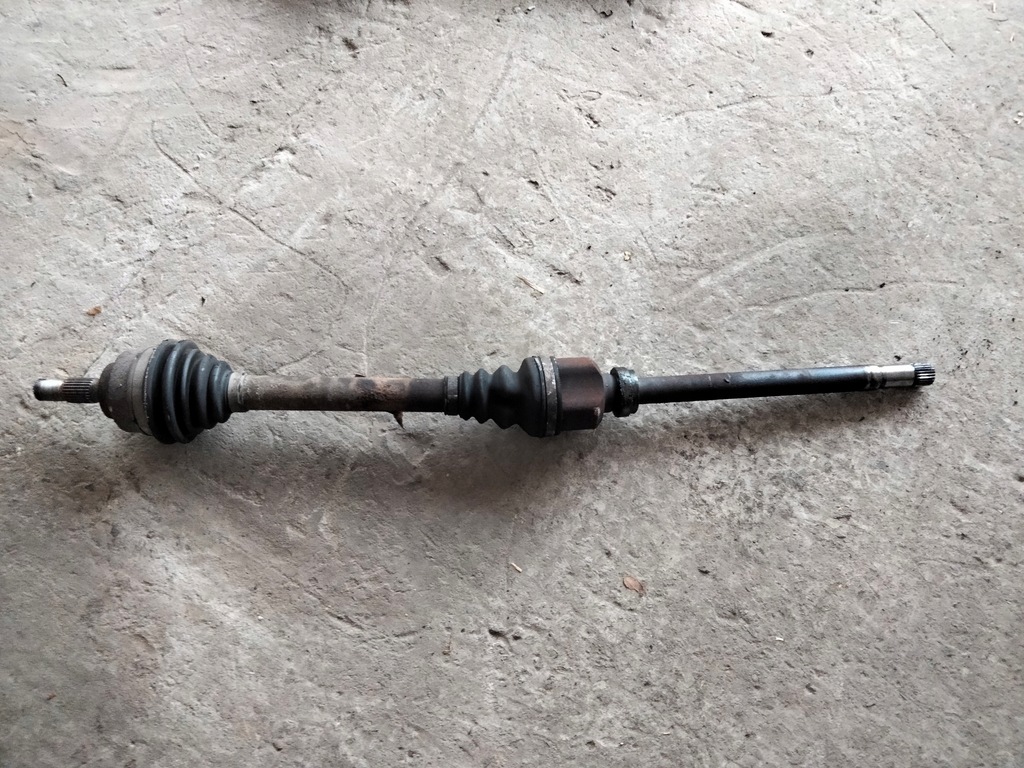 фото №1, Приводной вал правая citroen c4 picasso i 1.6 hdi автоматическая коробка передач