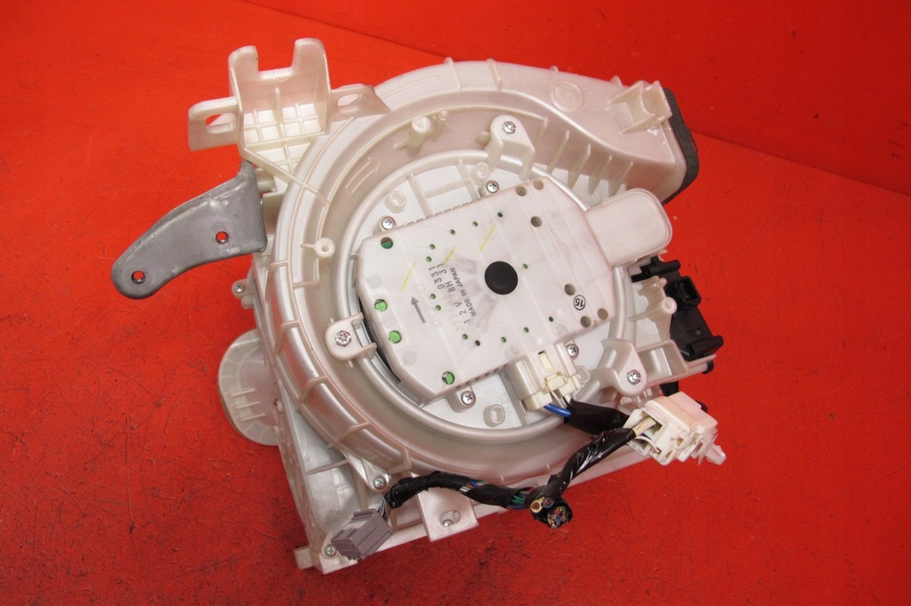 фото №1, Lexus is ii 2 воздуходувка вентилятор обдув резистор отопитель europa