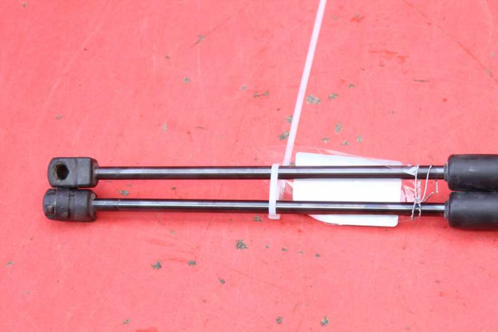 фото №7, Привід амортизатори кришки 90450-1hb0a nissan micra k13 hb 10-13