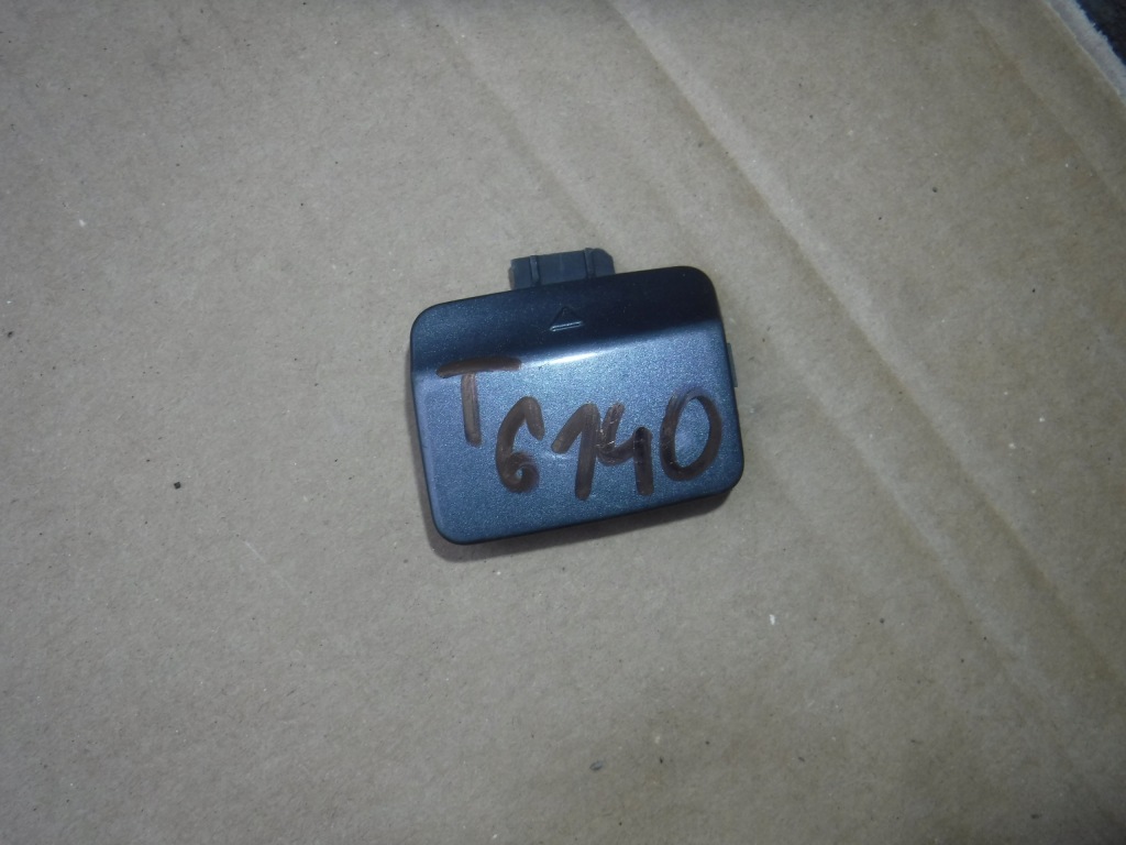 Купить Bmw x5 e70 lci lift заглушка фаркоп, проушина буксировочный бампер задняя 7227779