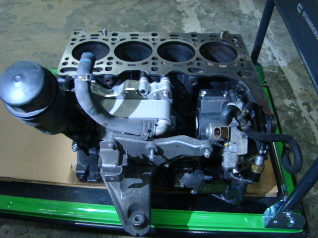 фото №2, Mercedes 2,2cdi блок двигуна r6510111401