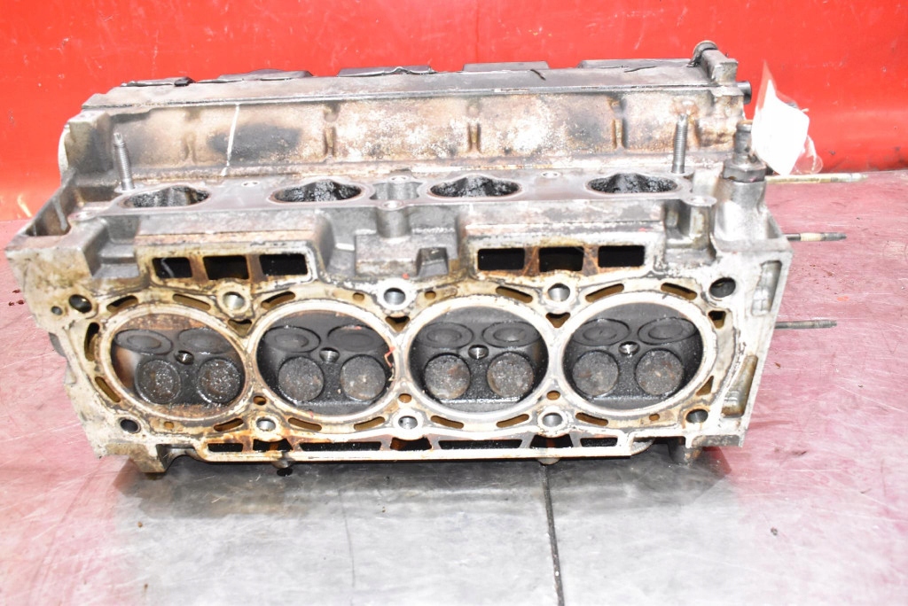 фото №6, Головка двигателя 9650352580 citroen c5 1 i 2.0 16v 140 km 04-08