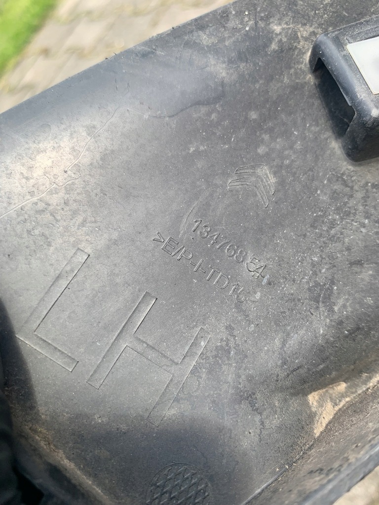 фото №8, Citroen c3 aircross молдинг накладка крила лівий задня 13476854