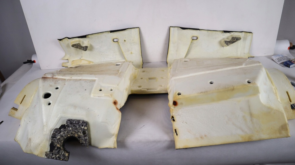 фото №5, Jaguar i-pace x590 обшивка килимок підлога перед j9d313000b