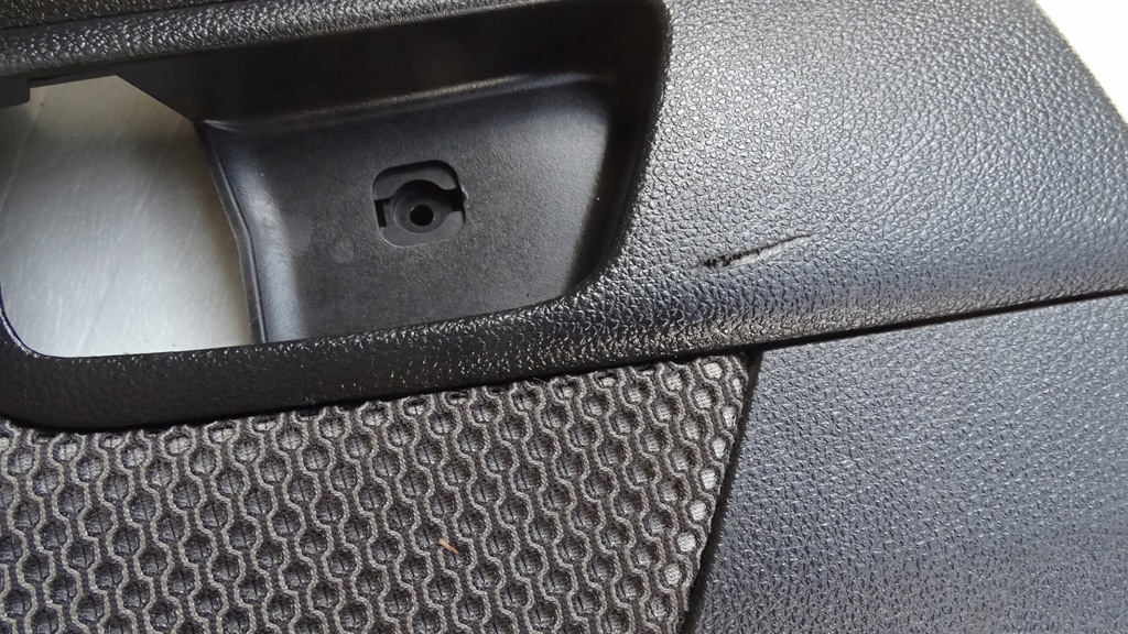 фото №3, Обшивка обивка дверь левый задняя kia sportage ii 08