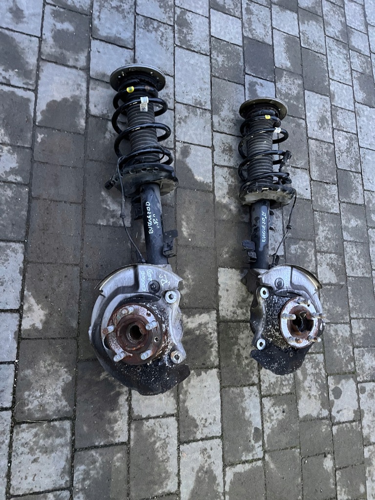 фото №2, Evoque l538 lift 2.0 d поворотный кулак ступица mcperson