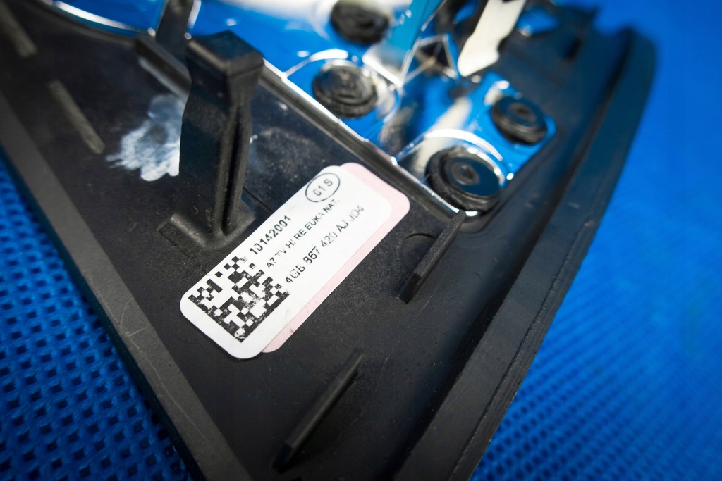 фото №7, Молдинг dekor дверь audi a7 s7 rs7 4g8867420aj jd4