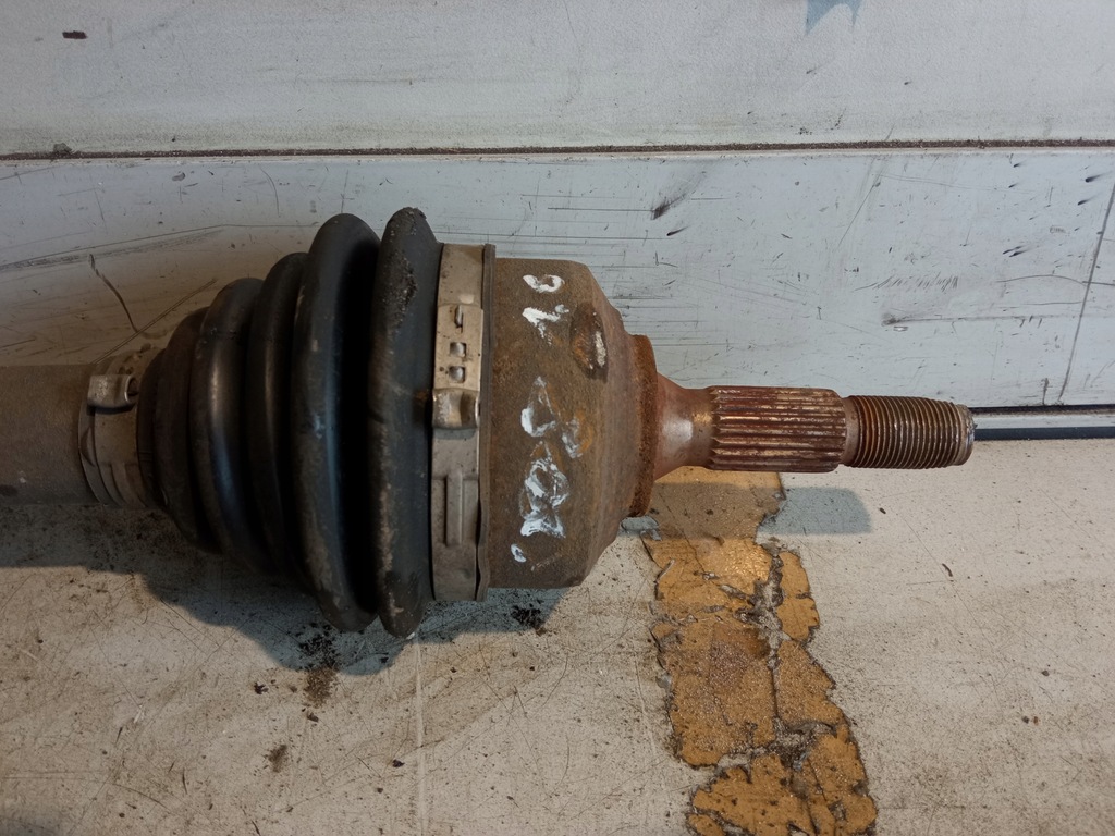 фото №3, Peugeot 208 приводной вал левая 1.6 hdi