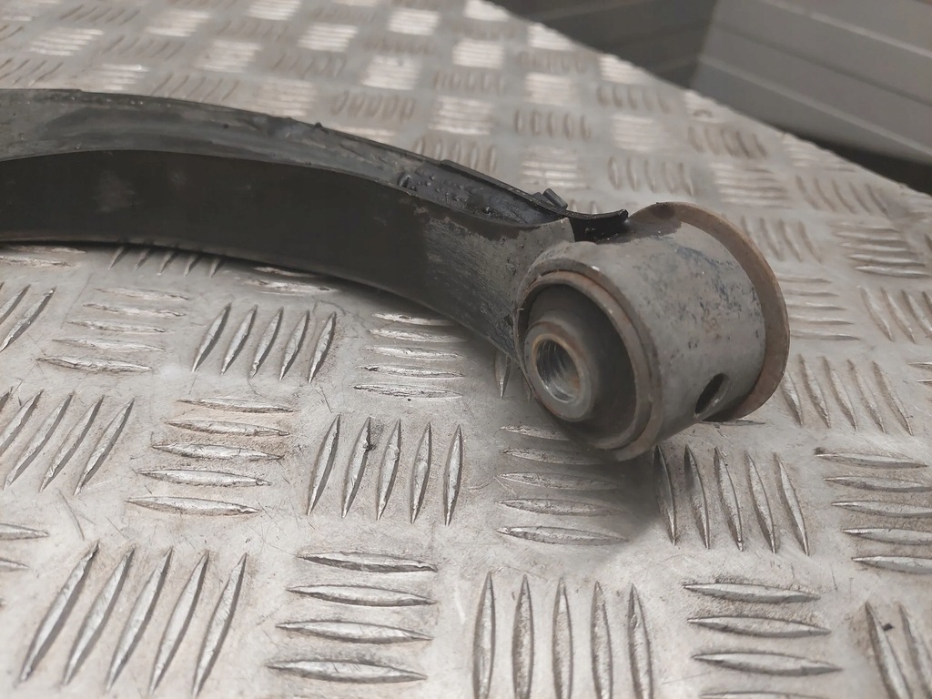 фото №5, Dodge ram 68227901ab перед сторона ліва важелі