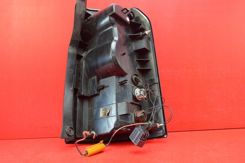 фото №9, Лампа левая задняя задняя a056008 land rover discovery 4 iv l319 04-09