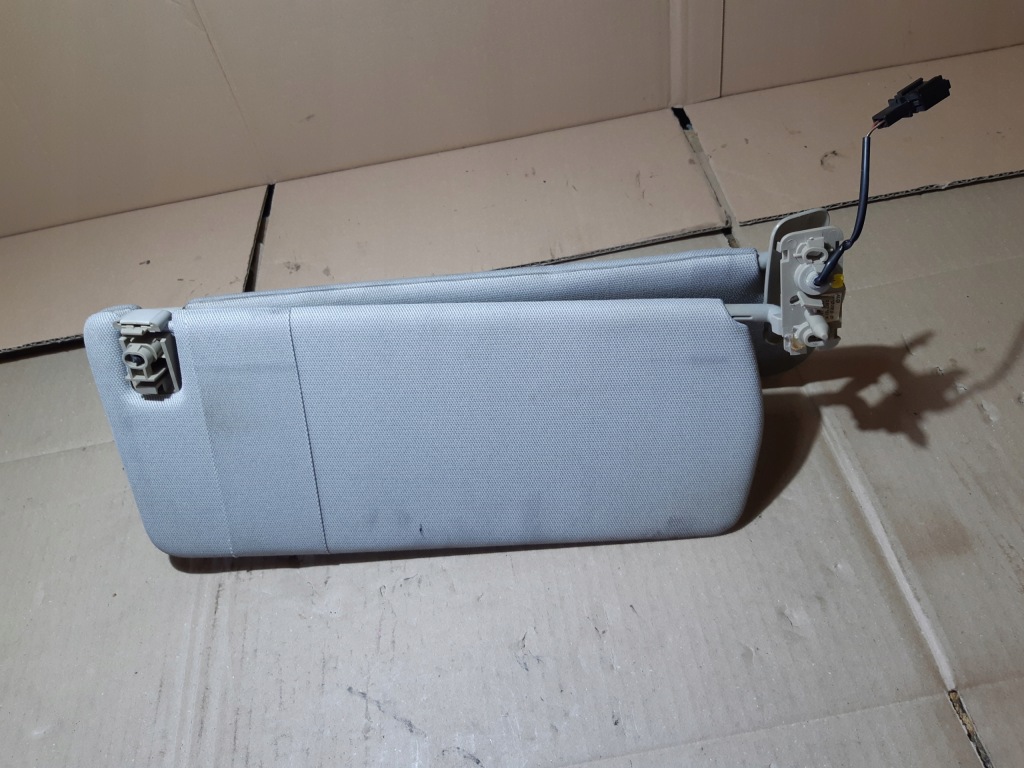 фото №10, Audi q7 защита солнцезащитная правая левая 4l0857552k 4l0857551k