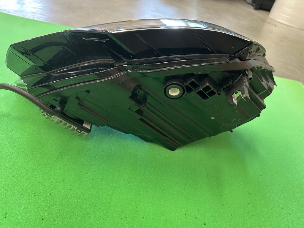 фото №9, Лампа ліва + права audi a6 c8 led оригінал europa idealne 23r 4k0 повний