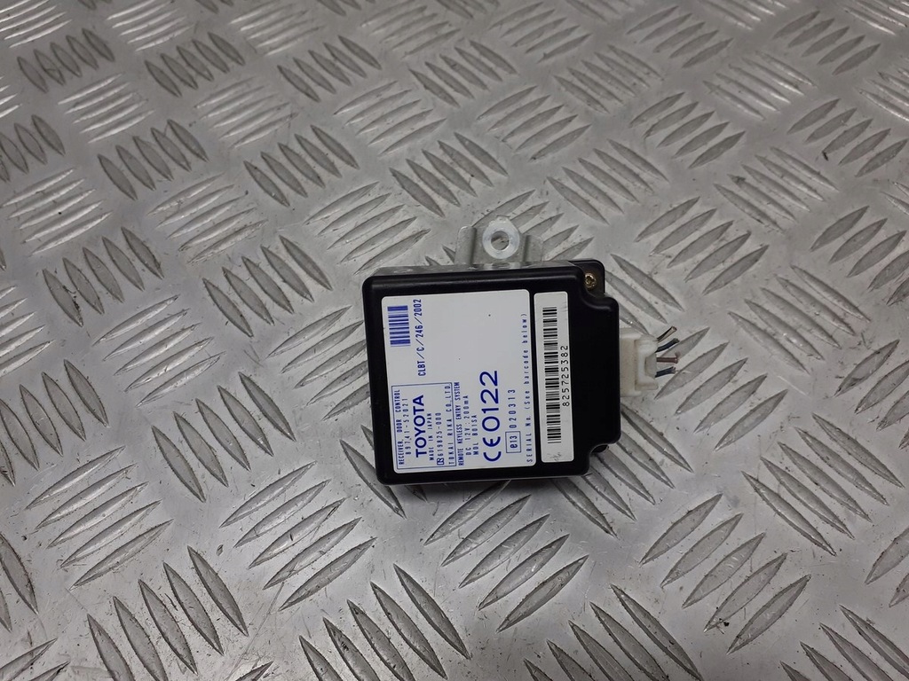 фото №1, Блок управления модуль замка центрального yaris verso