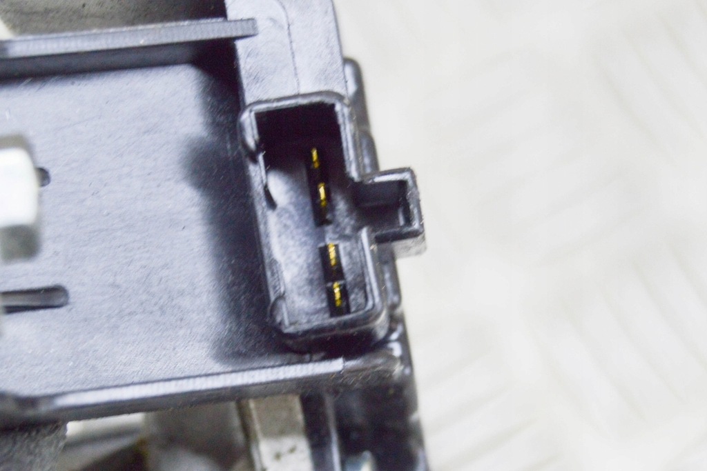 фото №5, Kia ceed jd задня кришка багажника двигун двірники скло f00s2b2222 98700-a2000 201