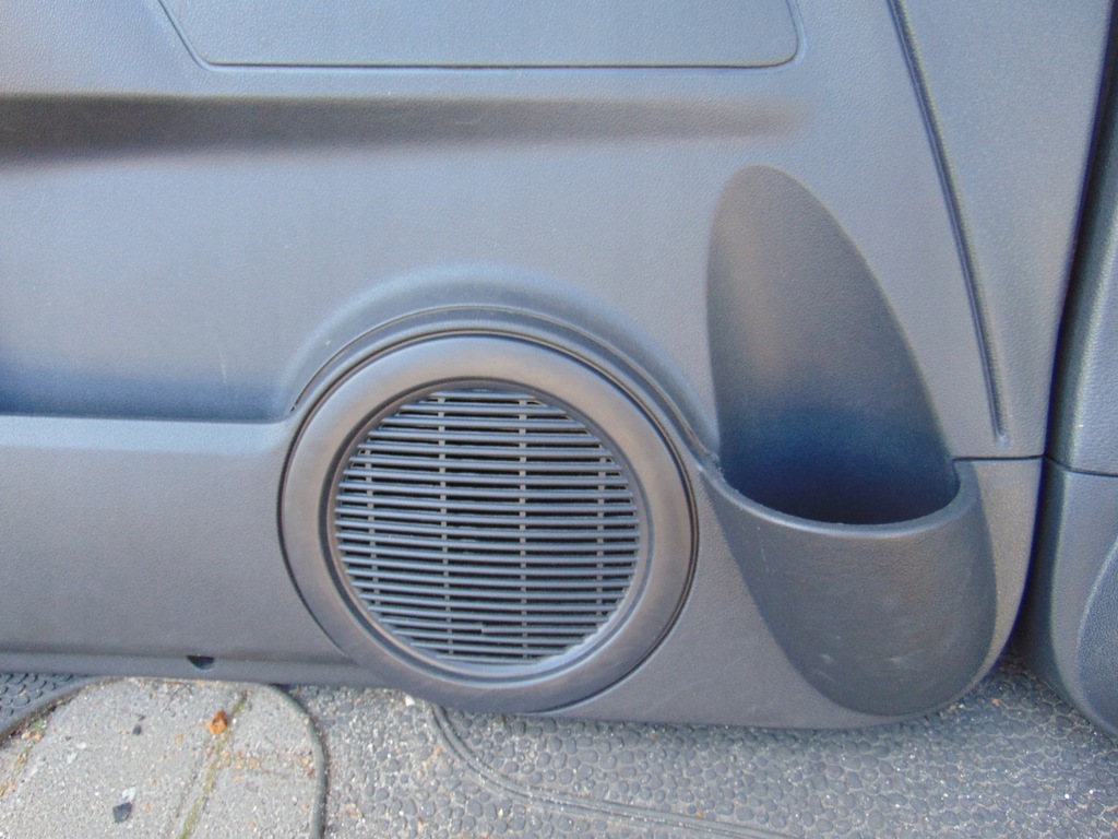 фото №14, Обшивки обшивка левый правый перед kpl vw fox 05r- eu