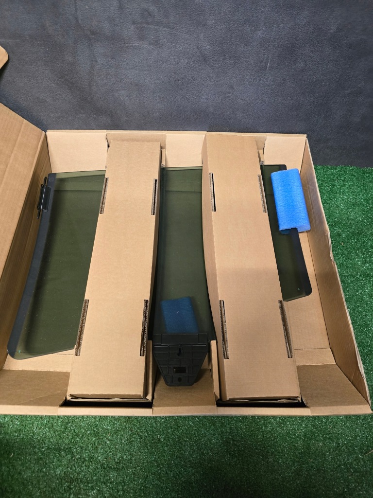 фото №1, Скло бічна двері задніх правих porsche panamera 970