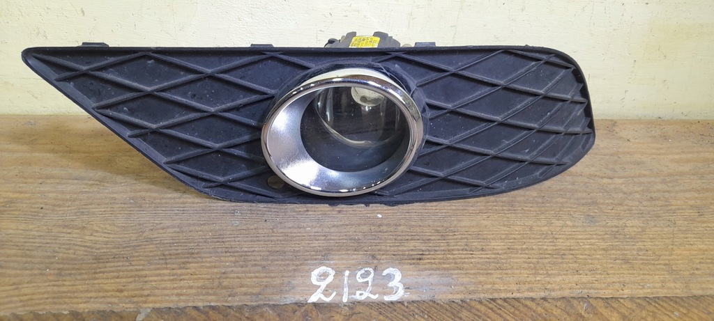 фото №5, Mercedes w169 противотуманная фара рамка решётка