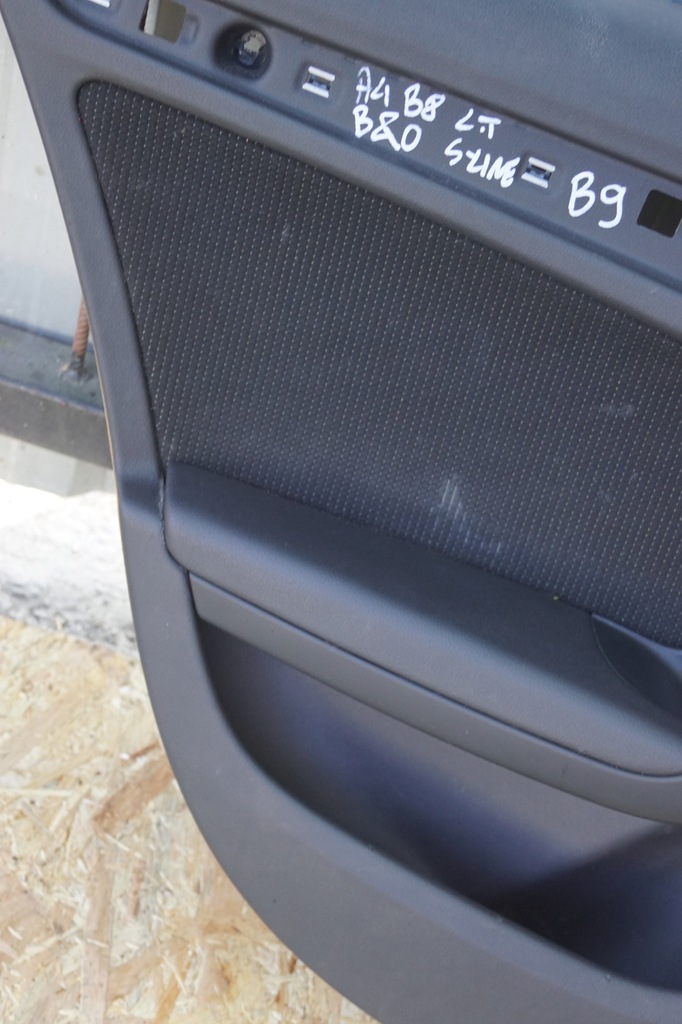 фото №6, Обшивка дверь левый задняя audi a4 b8