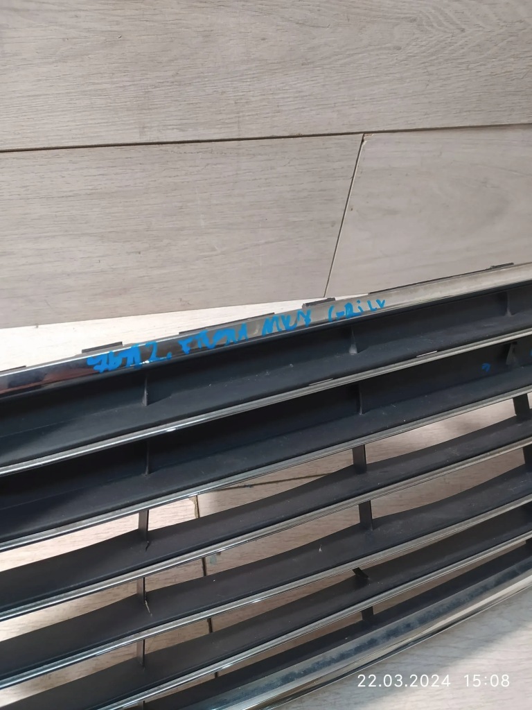 фото №2, Ford fiesta mk7 lift решётка радиатора решётка радиатора c1bb-17b968-a