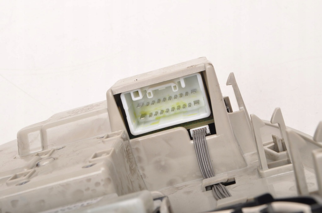 фото №7, Volvo xc90 ii освещение лампа кабины салона 31443745