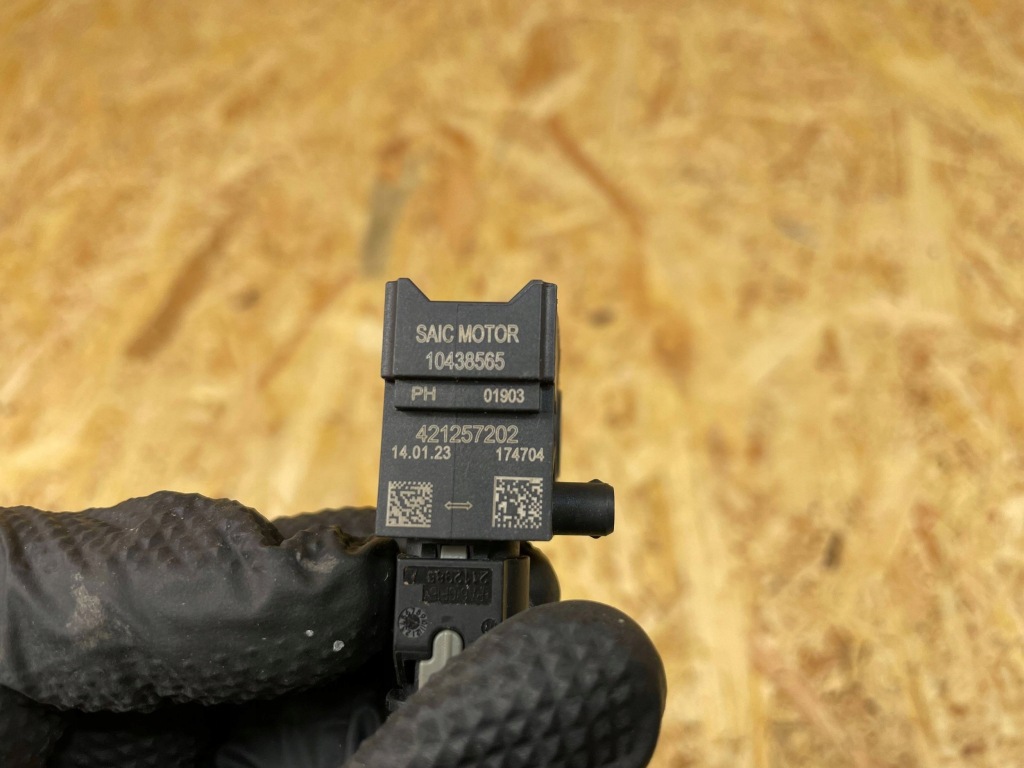 фото №9, Датчик удару ударний штекер mg hs i 421257202 10438565