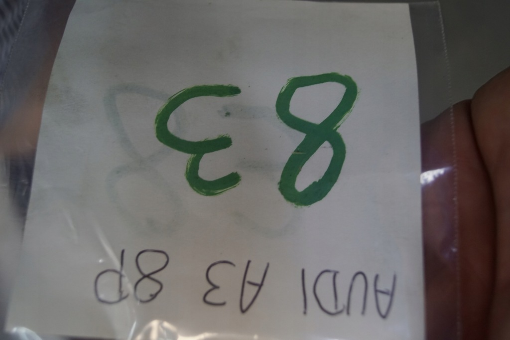 фото №9, Полиця багажника audi a3 8p 3d