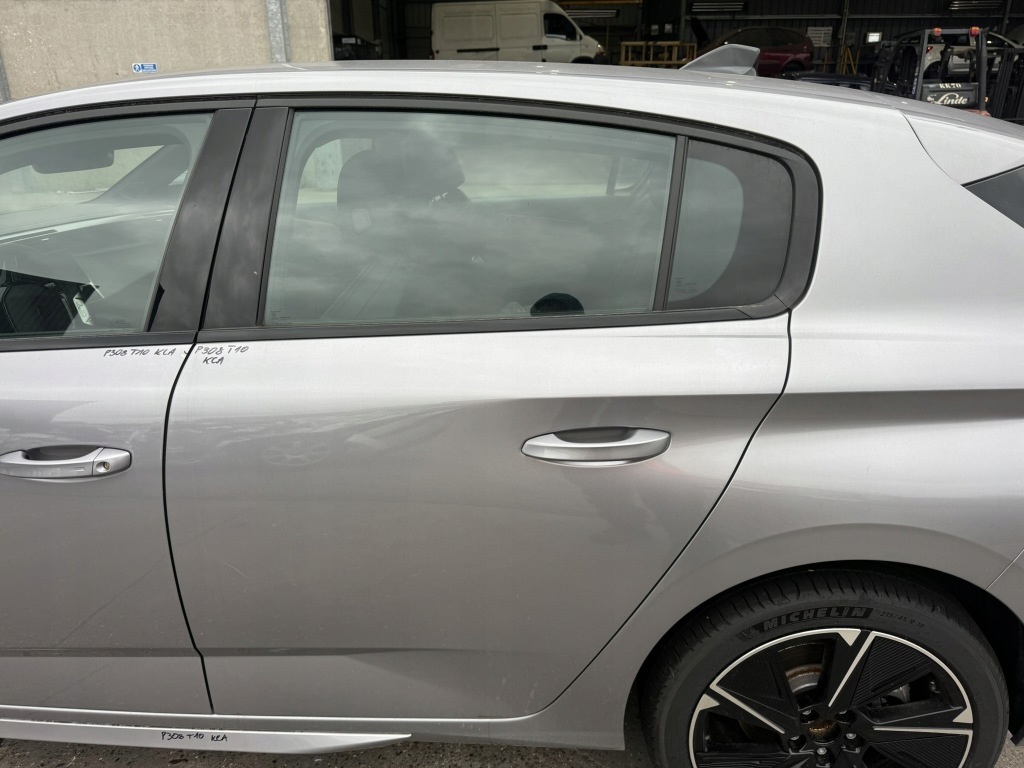 фото №1, Peugeot 308 t10 iii дверь левая задняя задние hb kca