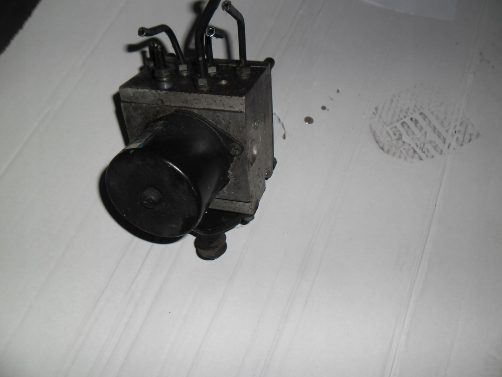 фото №1, Насос abs vw passat b6 3c0614095q