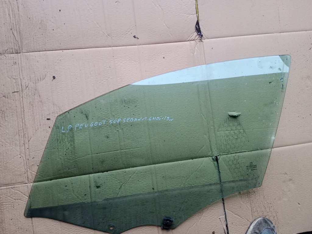 фото №1, Скло двері лівий перед peugeot 508 sedan