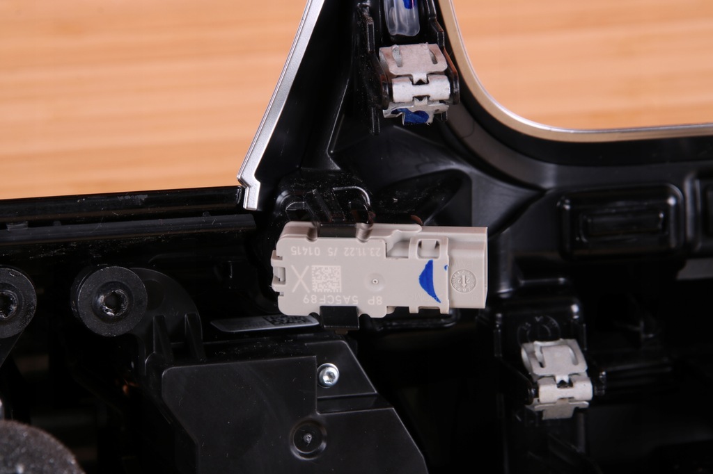 фото №10, Bmw u06 x1 u11 накладки dekor консоли piano black