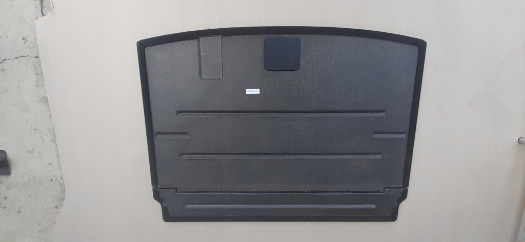 фото №8, Полка задняя 5g6858855 vw golf vii 2016rok